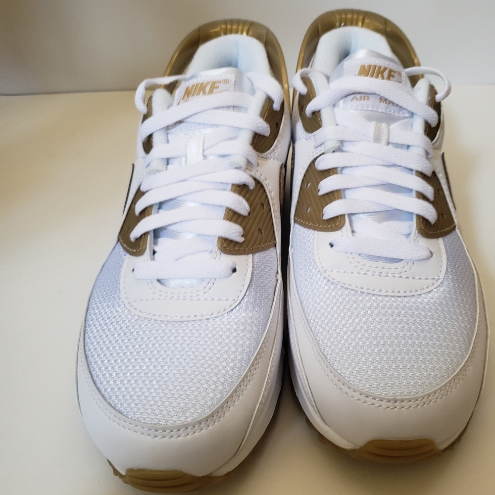 Nike Air Flyease